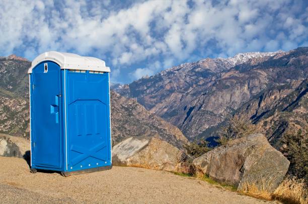 Portable bathroom rental in Belville, NC